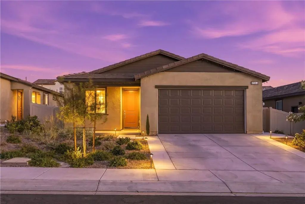 2164 Carob Place, Banning