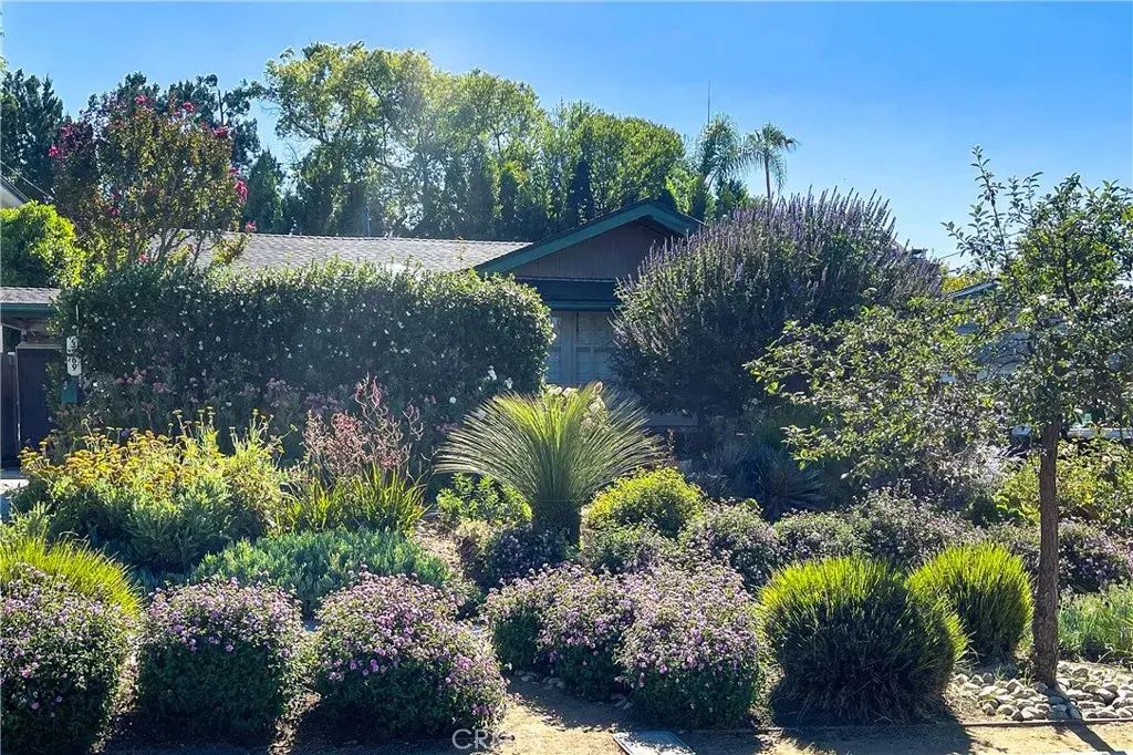 3769 Mound View, Studio City
