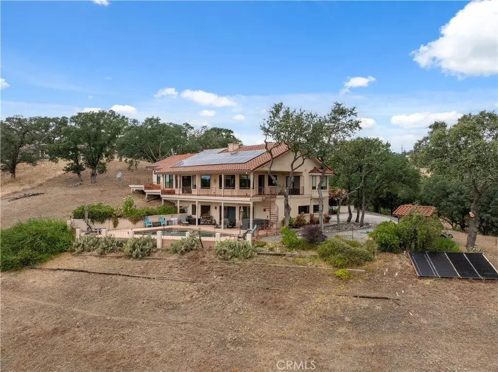 22560 Adobe Road, Red Bluff