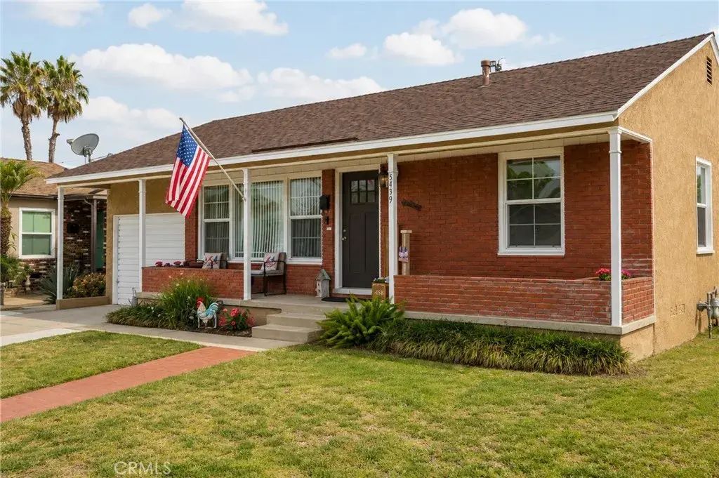 5439 Bonfair, Lakewood