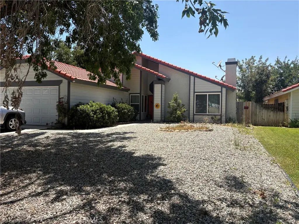 44629 Pinon Springs, Lancaster