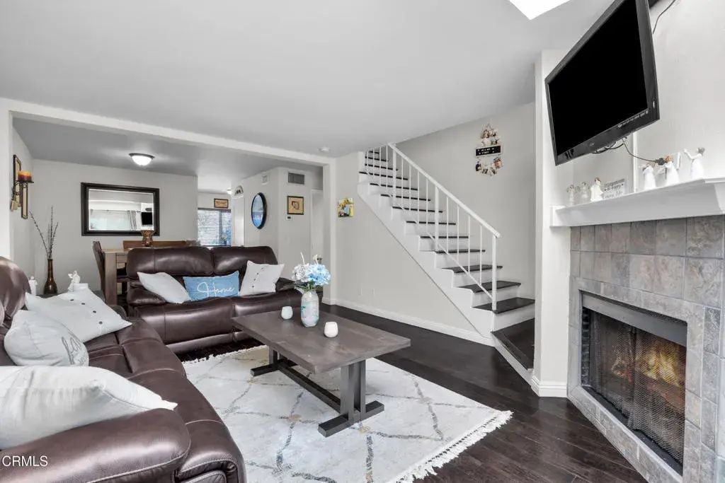 19431 Sherman Way 6, Reseda