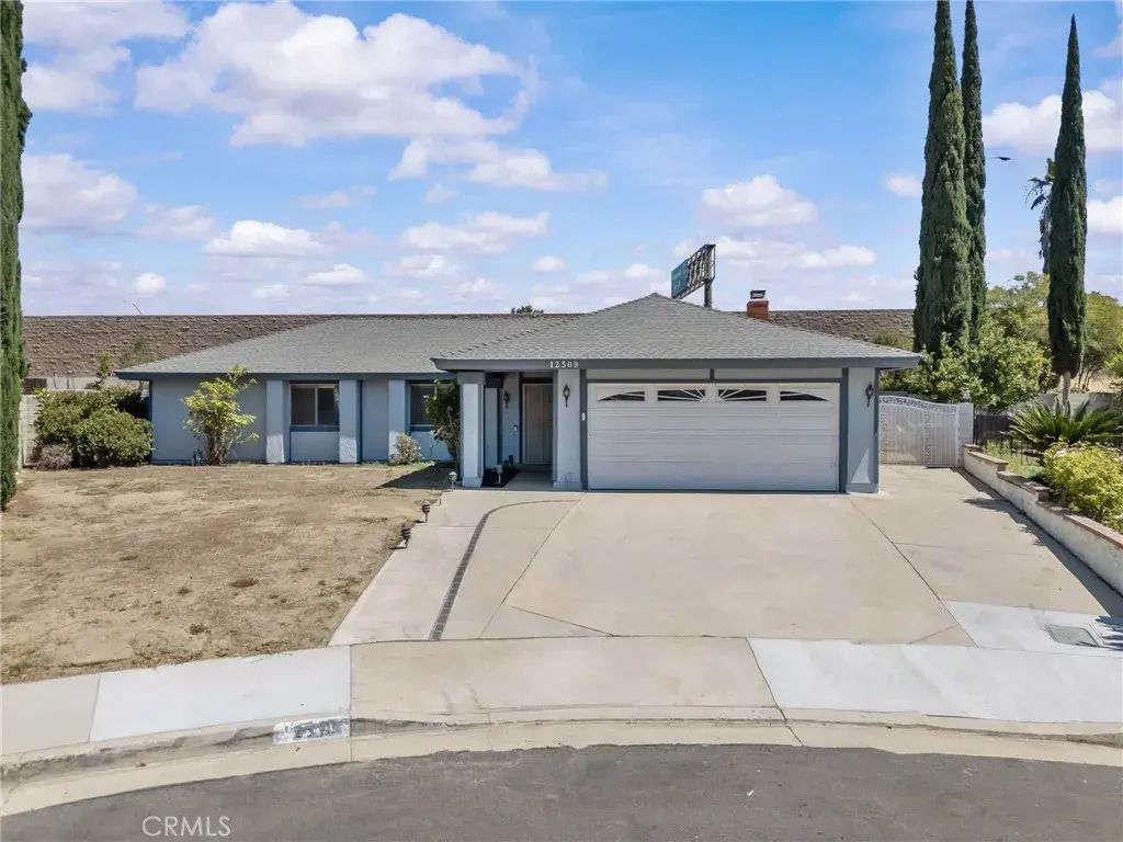 12309 Gardenia Place, Chino