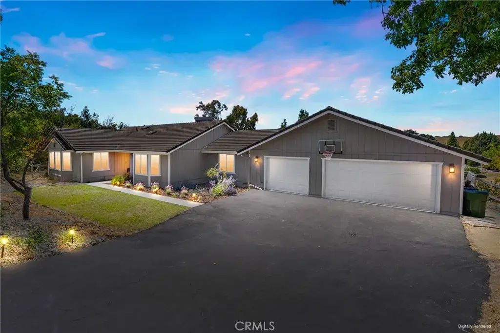 164 Helgren Court, Templeton