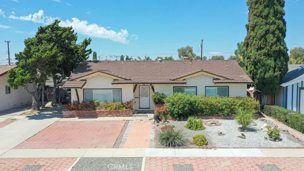 1641 W Buena Vista, Anaheim