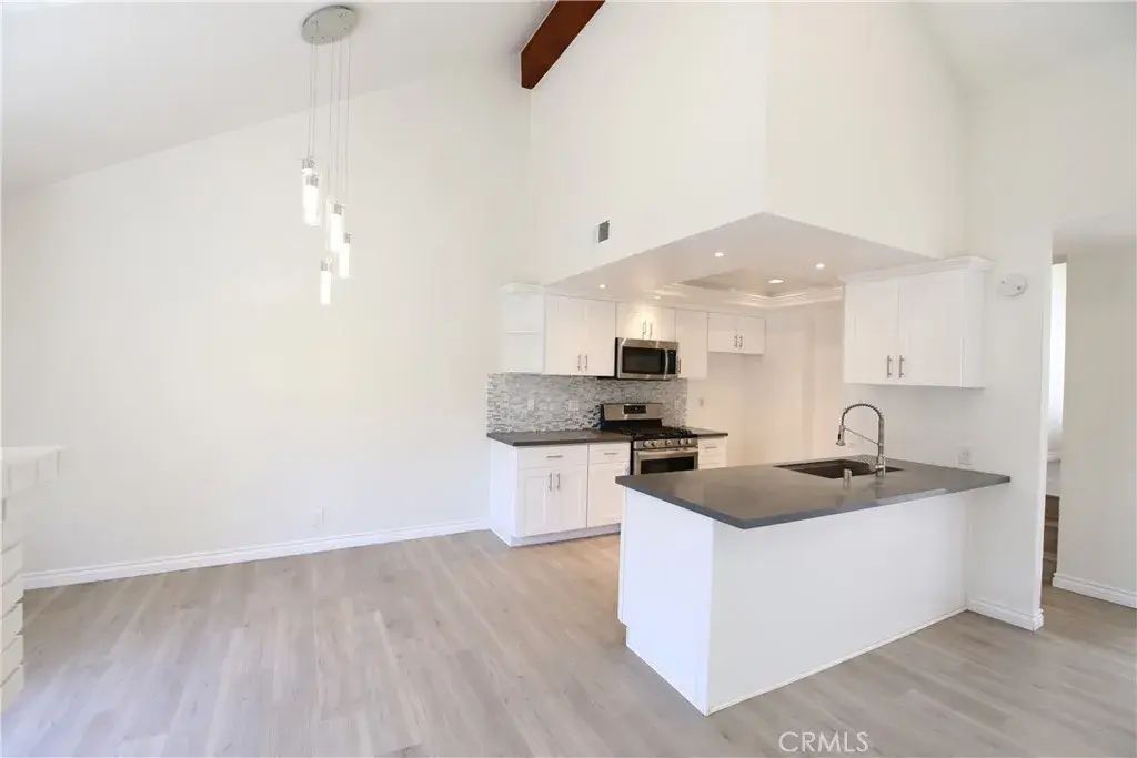 292 Palmer Street C2, Costa Mesa