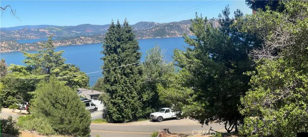 8291 N Heights, Kelseyville