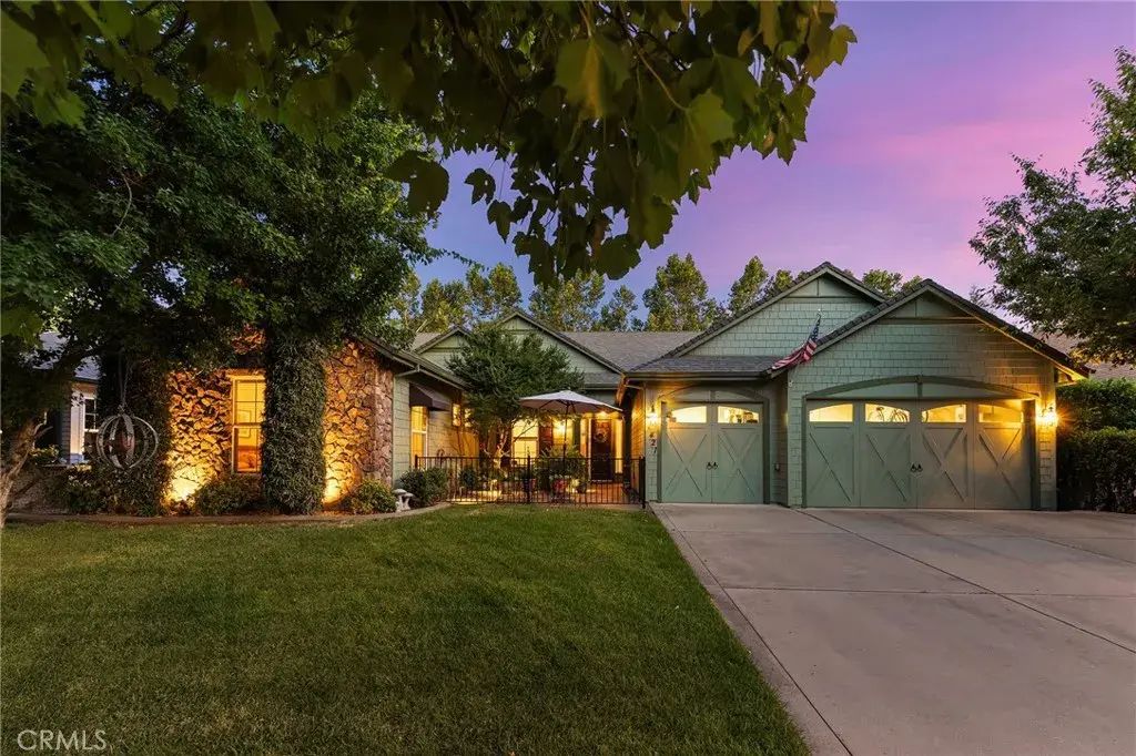 421 Southbury Ln, Chico