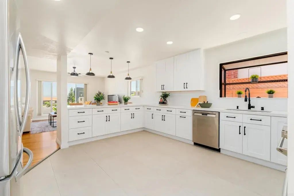 5736 Soledad Mountain Road, La Jolla