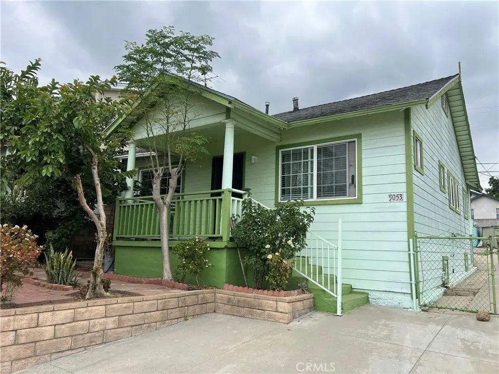 5053 Range View, Los Angeles