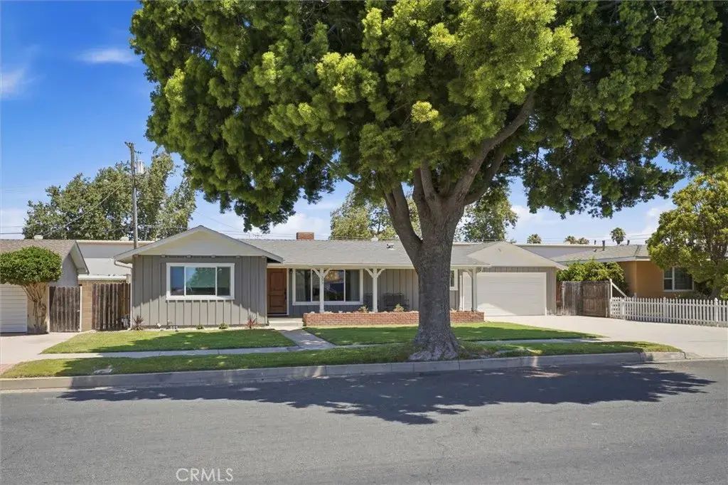 323 E Park, Santa Maria