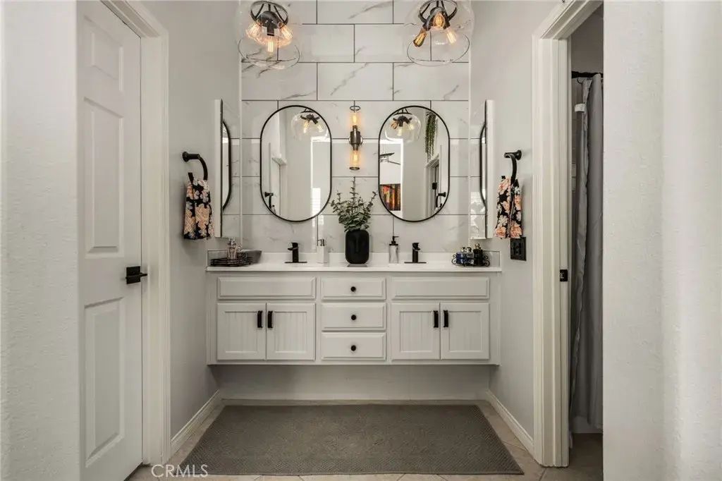 118 Matisse, Aliso Viejo
