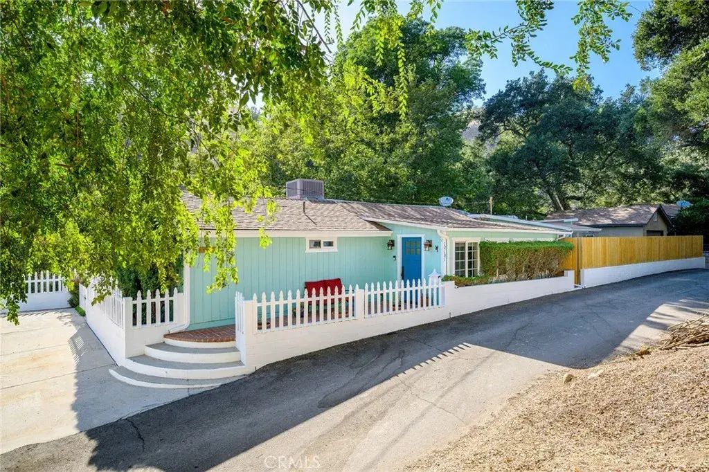12101 Spring Trail, Sylmar