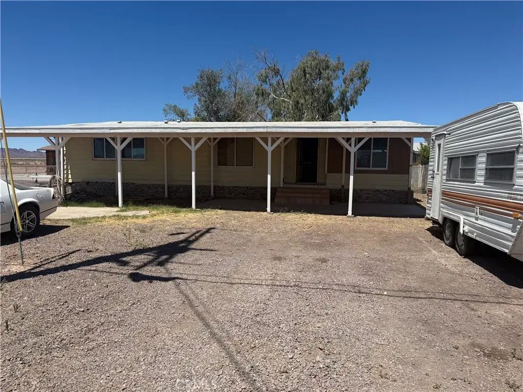 175 Clark, Palo Verde