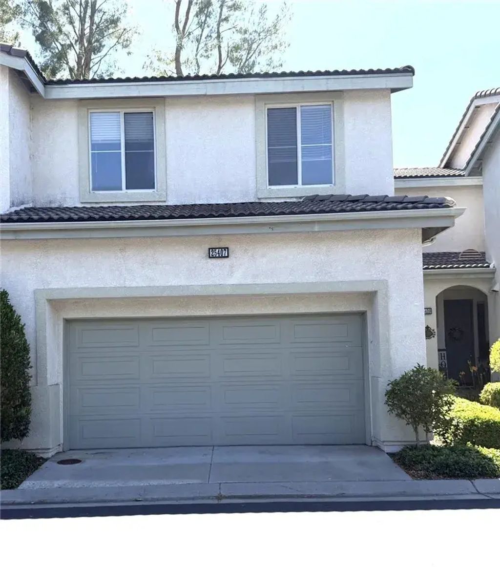 25407 Calcutta Pass Lane, Saugus