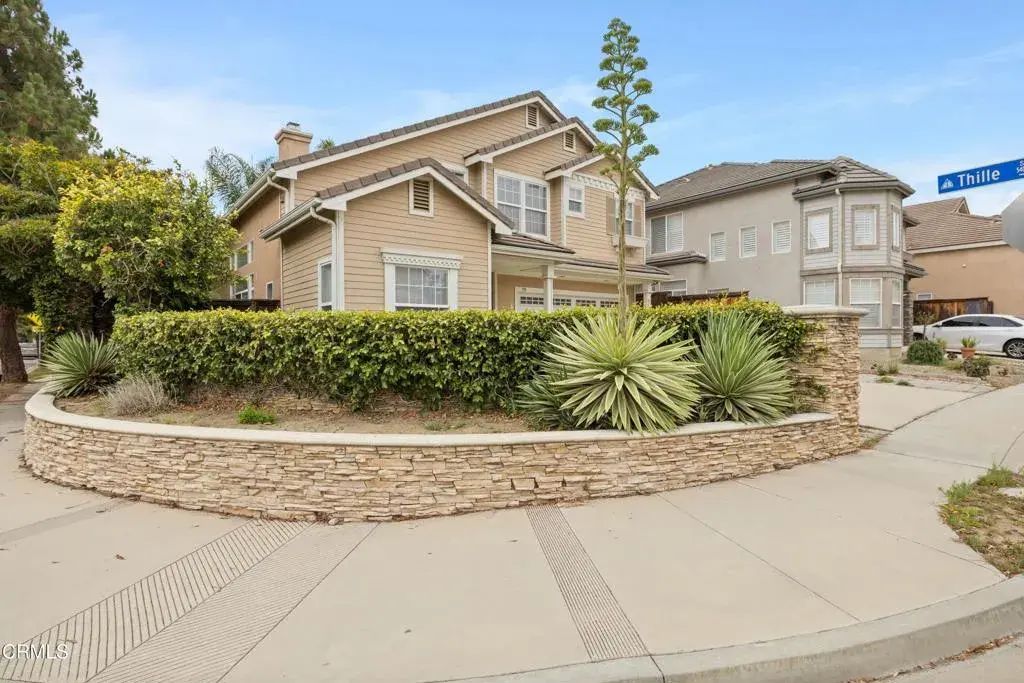 799 Saratoga Avenue, Ventura