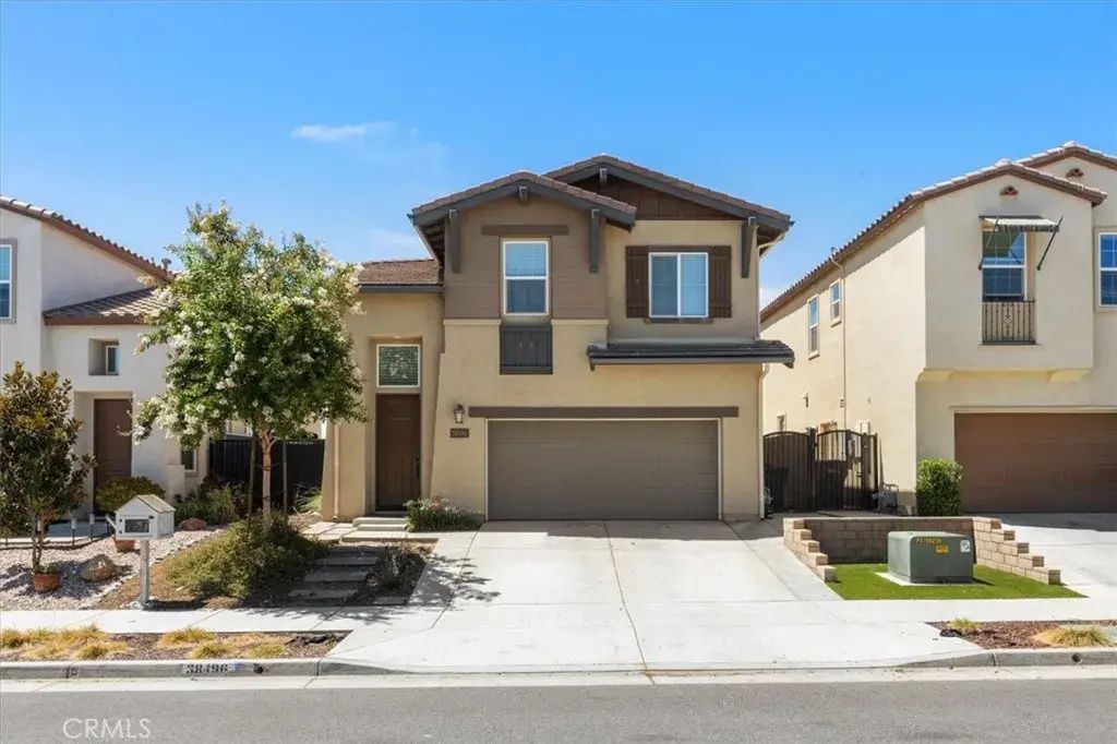 38496 Windingwalk, Murrieta