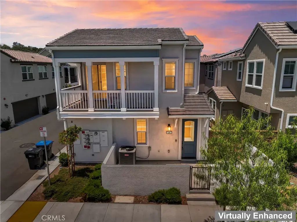 4067 Summer, Corona