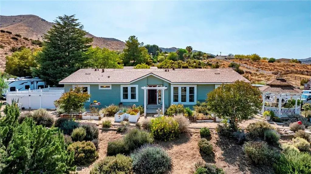 32117 42nd Street West, Acton