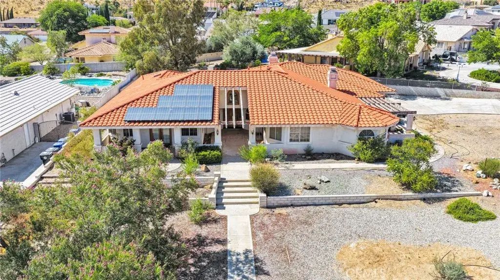 18588 Kamana, Apple Valley