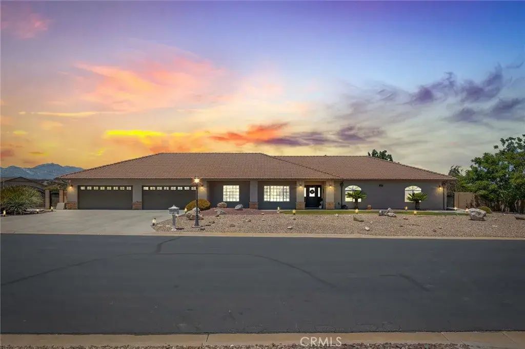 6910 Oak Vista Lane, Oak Hills