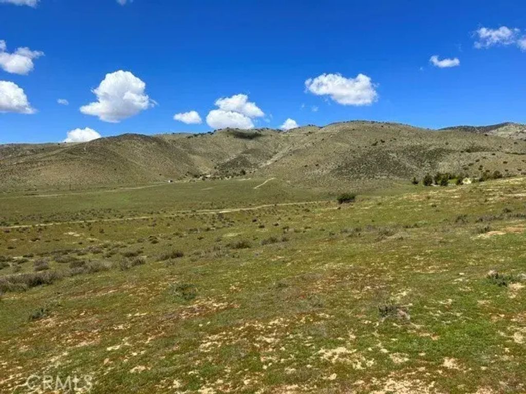 6931 Sierra, Agua Dulce