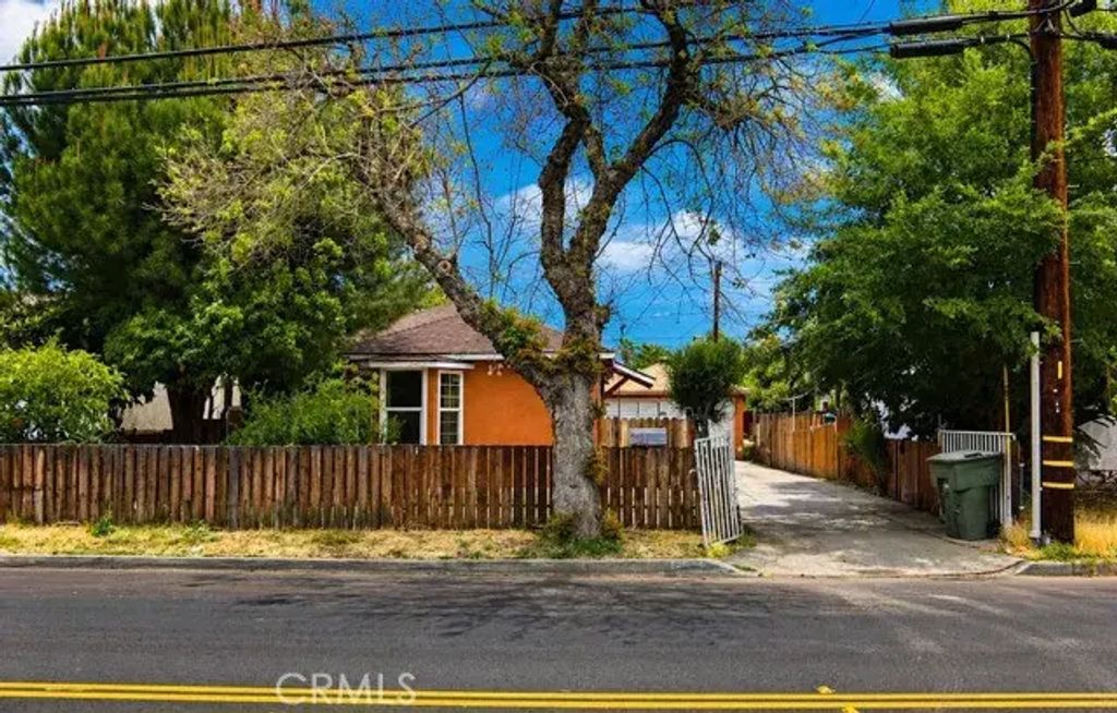488 E Gilbert, San Bernardino