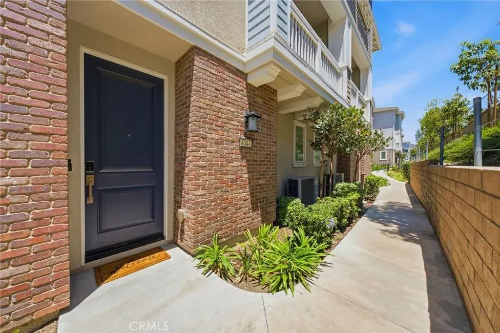 4344 Canyon Coral, Yorba Linda