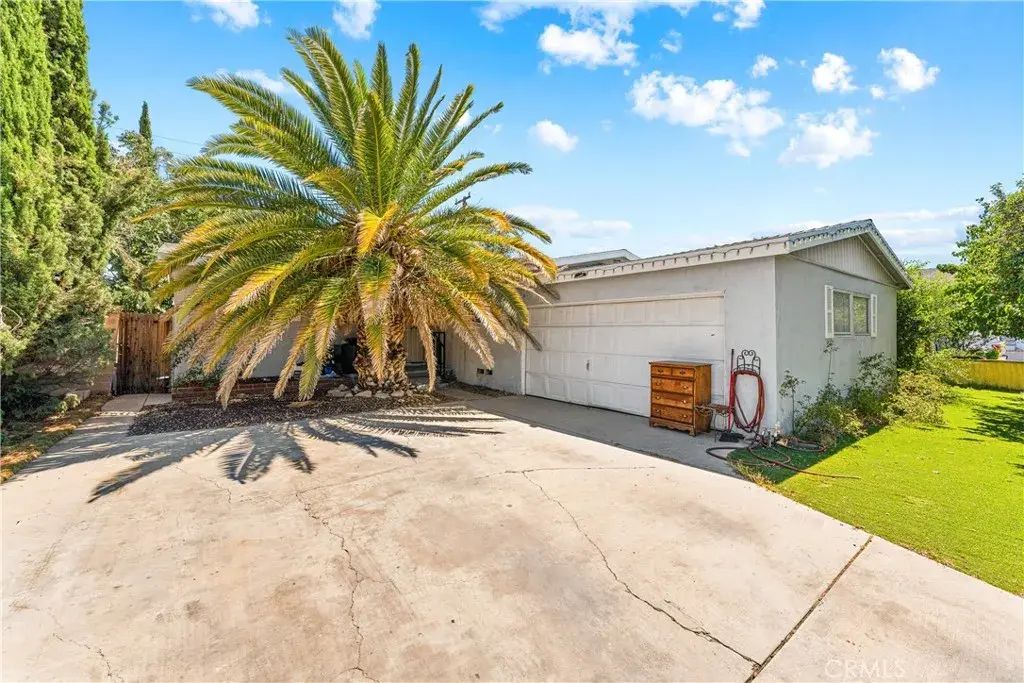 814 W Avenue H7, Lancaster