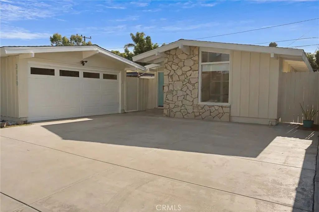 3119 Karen, Long Beach