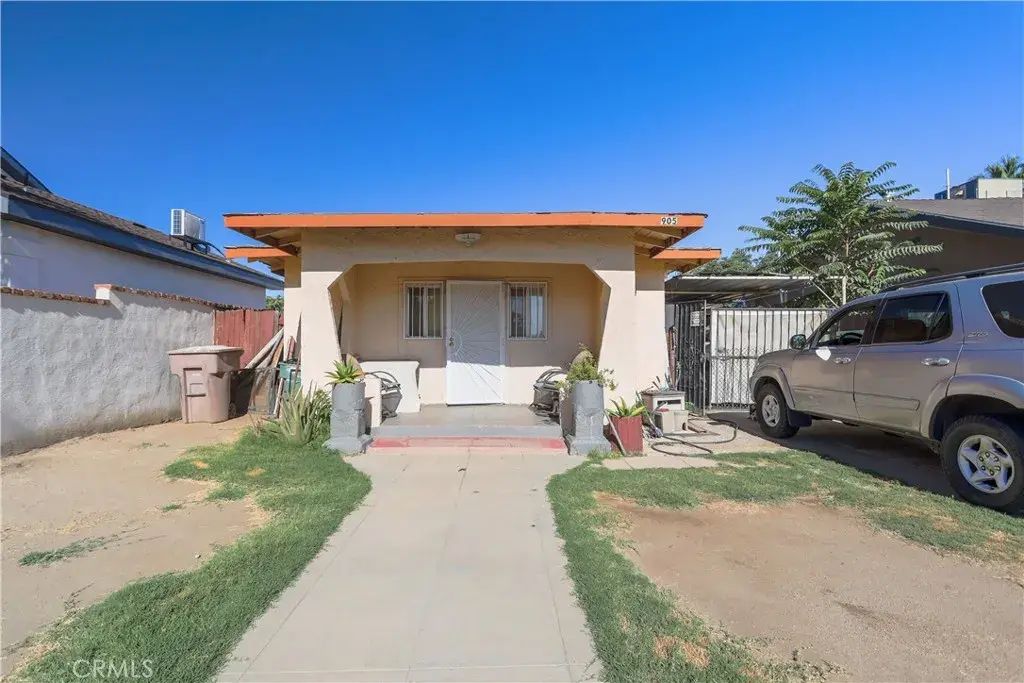 905 Q Street, Bakersfield