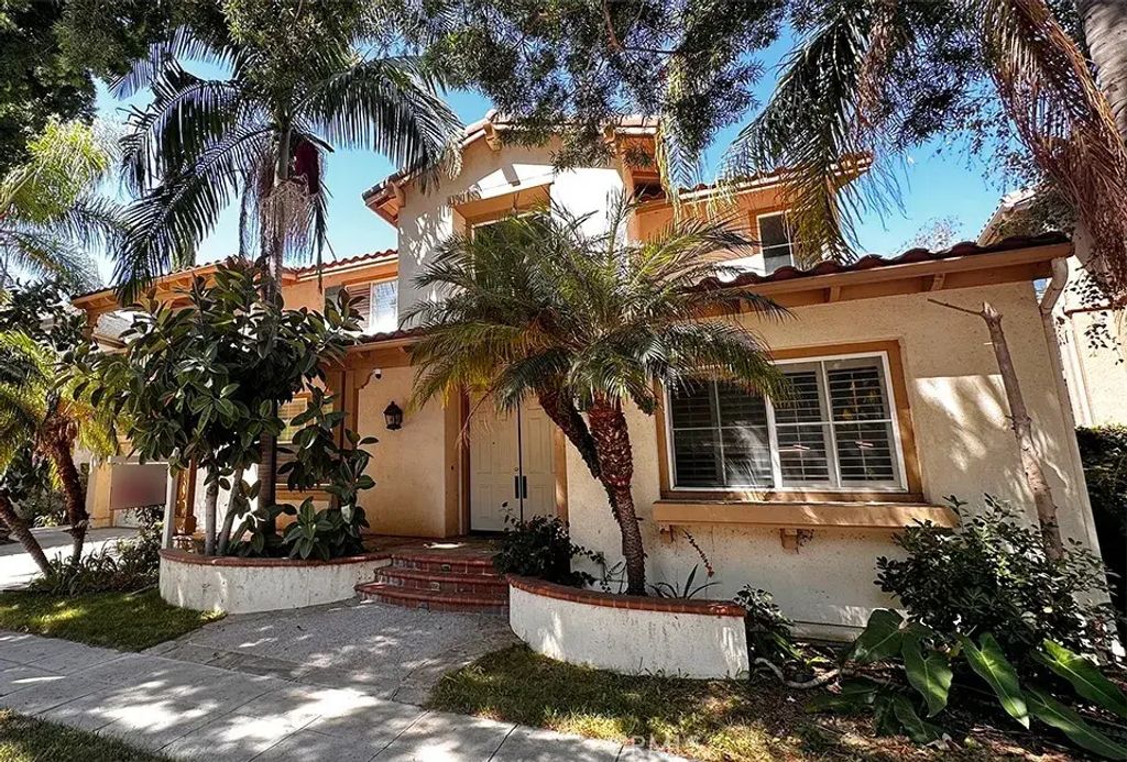 60 Edenbrook, Irvine