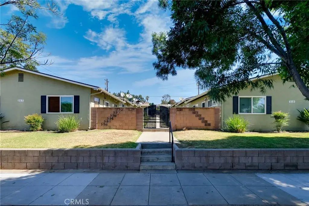 213 W 4th, San Dimas