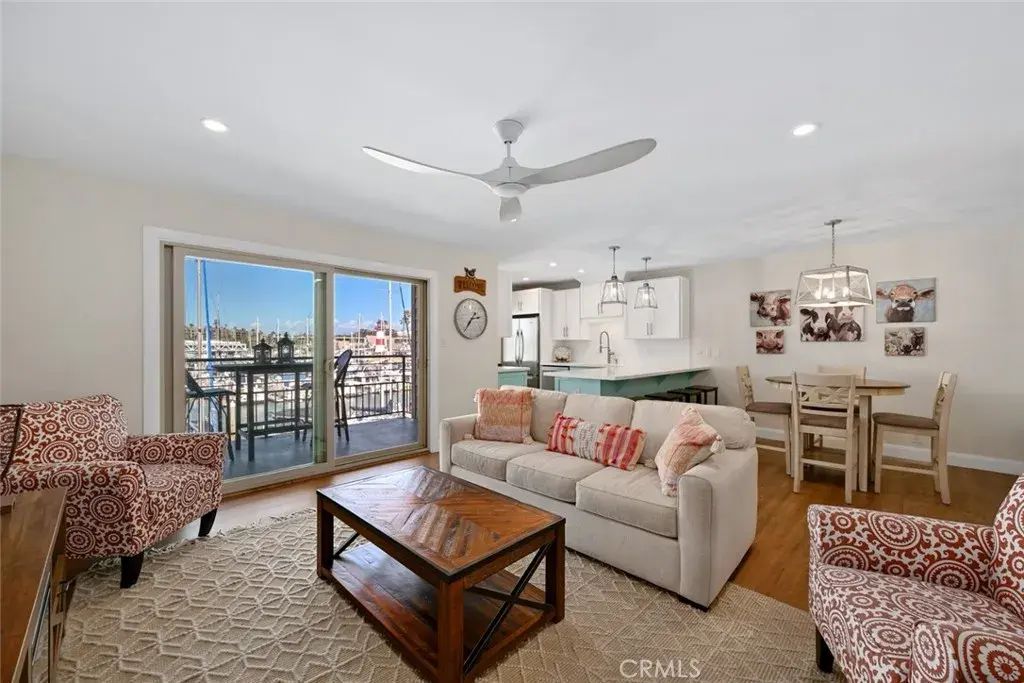 1202 N Pacific Street 206b, Oceanside