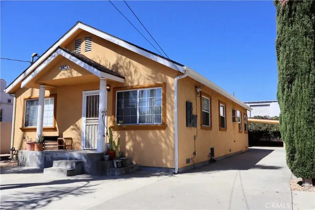 3803 Seneca Avenue, Los Angeles