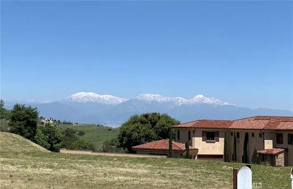 2291 Verona, Chino Hills