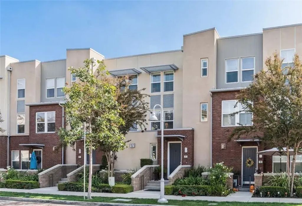 71 Brownstone Way 144, Aliso Viejo