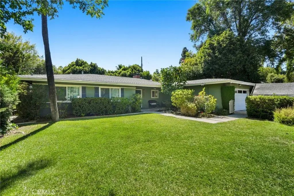 8501 Nevada Avenue, West Hills