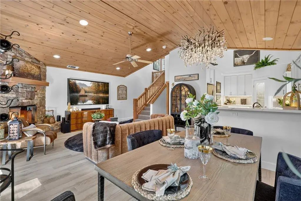 676 Lake Drive, Lake Arrowhead