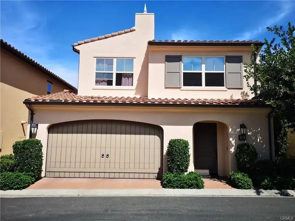 106 Pendant, Irvine