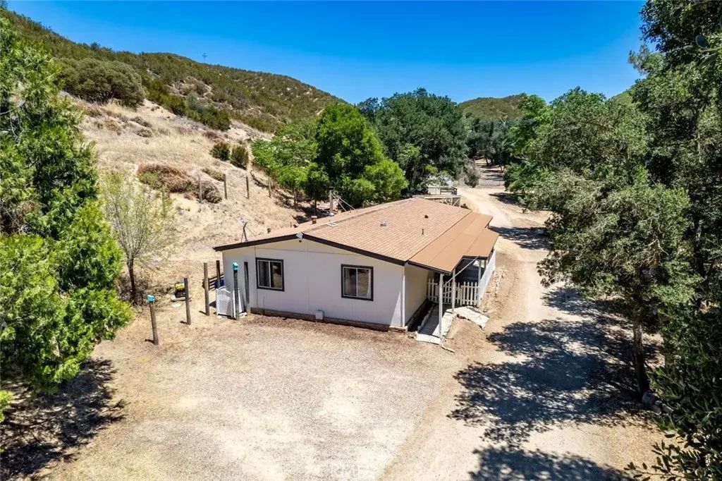 9740 Huer Huero Road, Creston