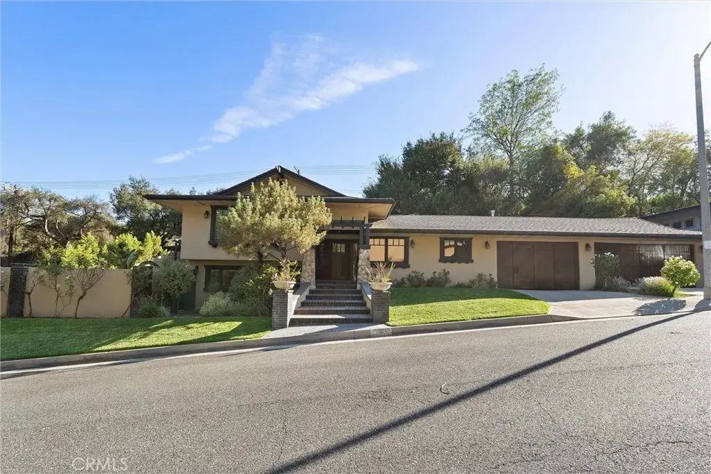 1520 Lancashire Street, Pasadena