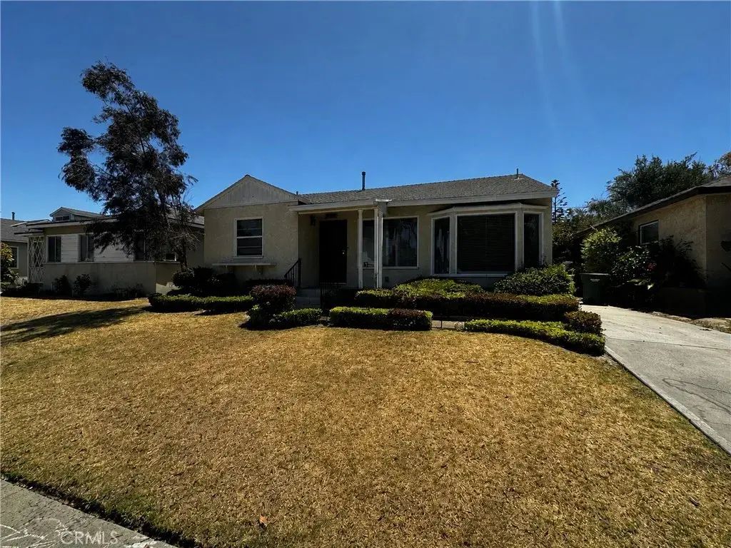 4228 Carfax, Lakewood