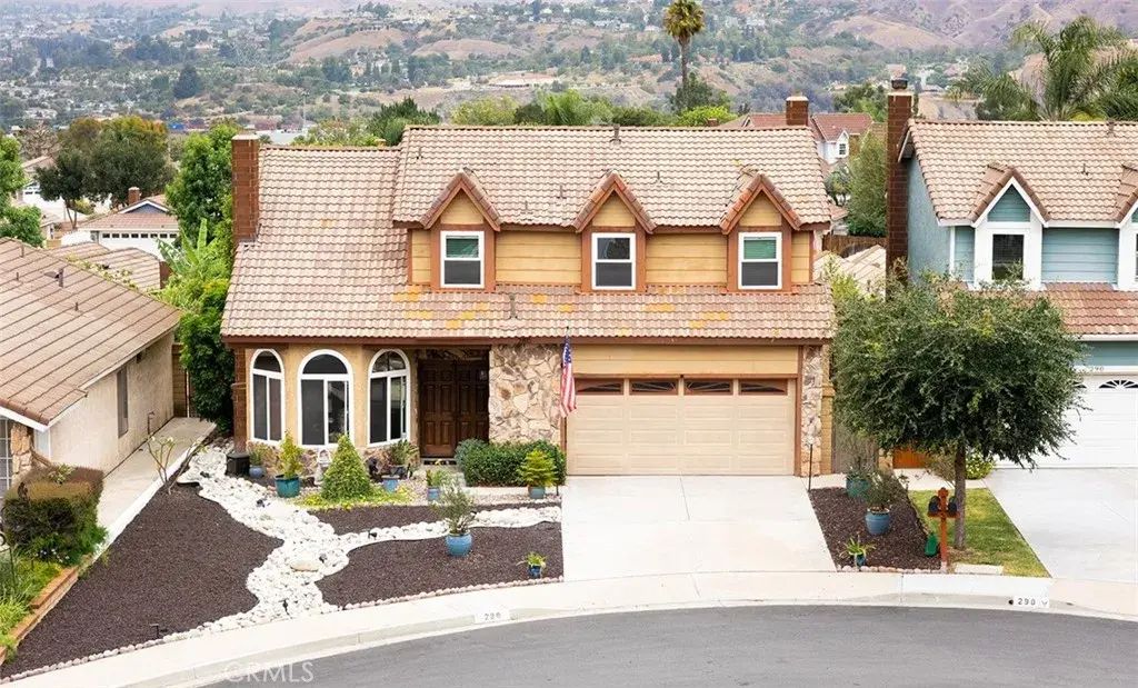 280 S Brookside Court, Anaheim Hills