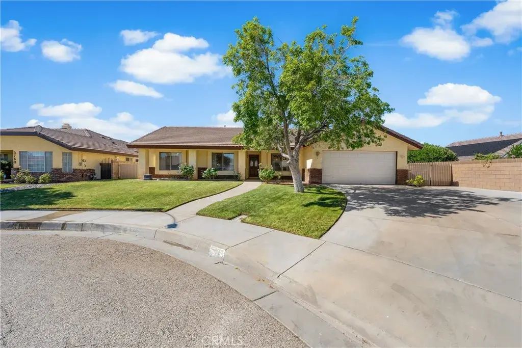 3766 W Avenue J14, Lancaster