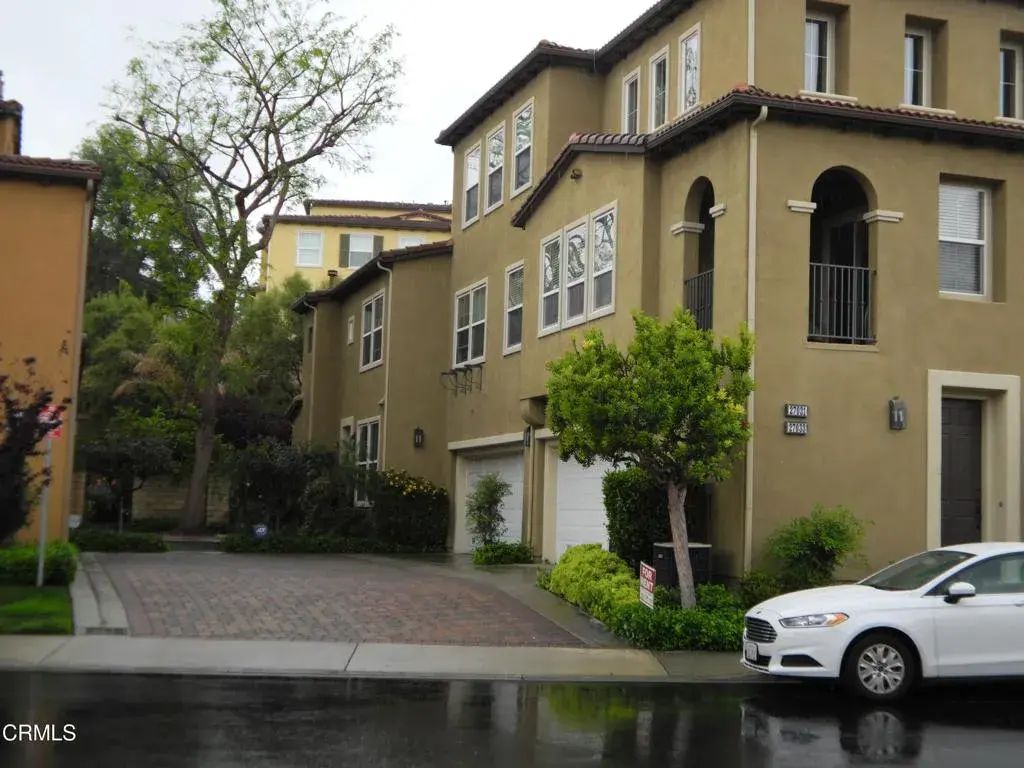 27031 Fairway Lane, Valencia