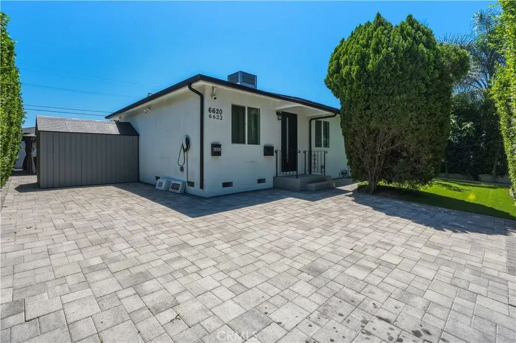 6620 Bellaire, Valley Glen