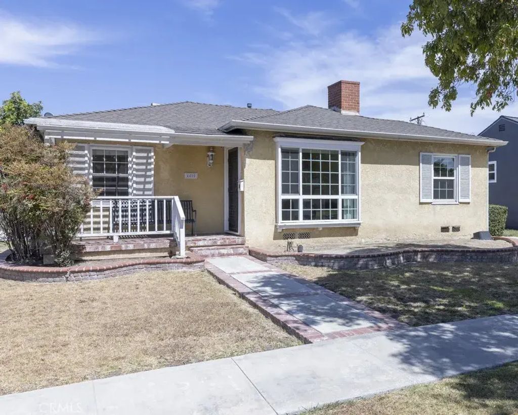 4400 Maury, Long Beach