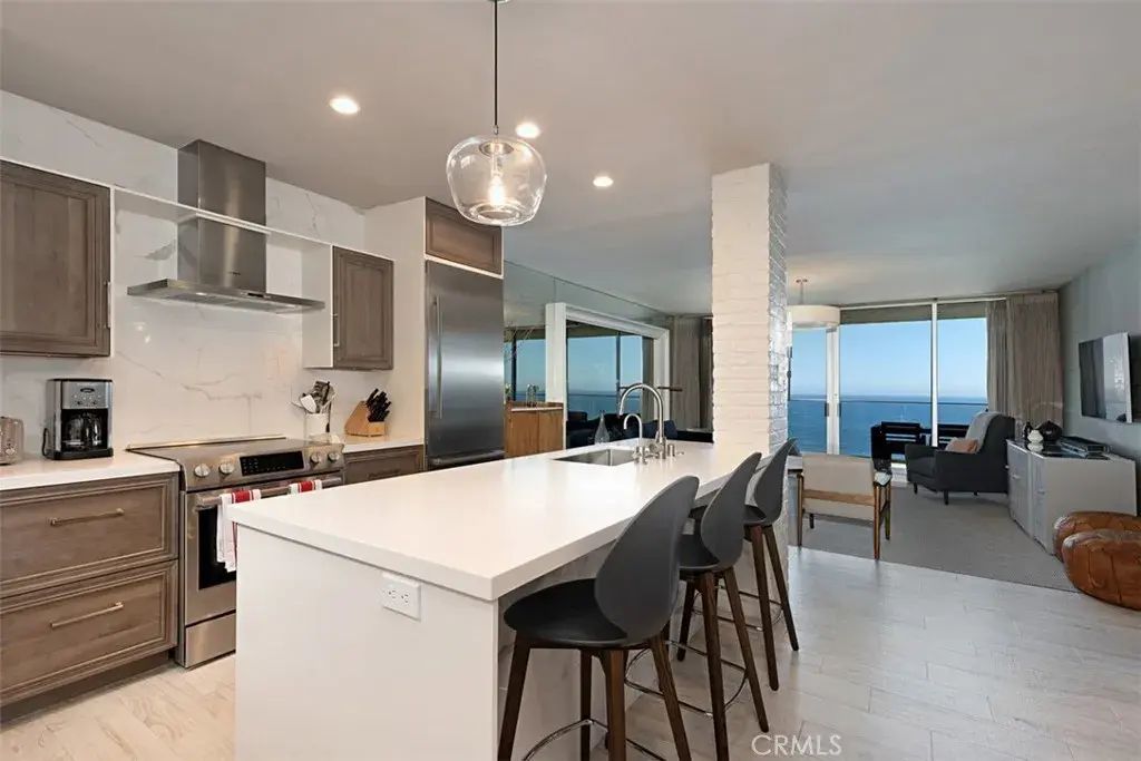 31755 Coast 403, Laguna Beach