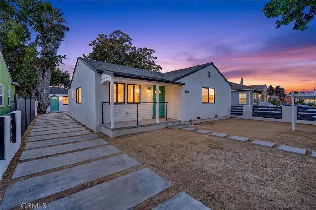 2106 W 94th Pl, Los Angeles